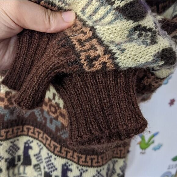 CHOMPA Peruvian alpaca wool crew nec sweater size Small medium C1 - Picture 6 of 7